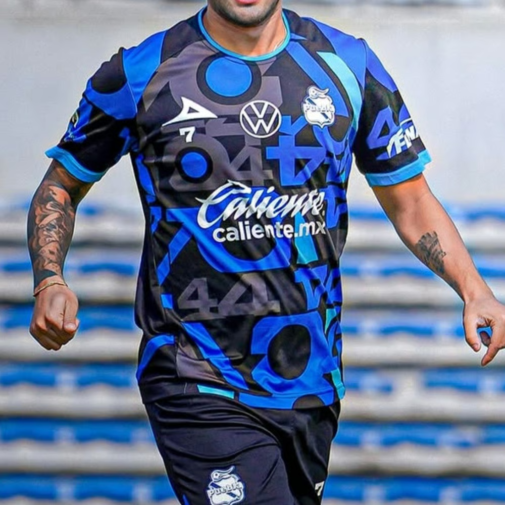 Damen Club Puebla 2024/25 Drittes Prematch-Trikot