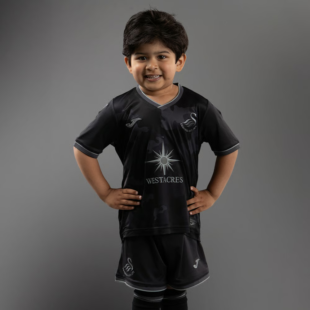 Kind Swansea City 2024/25 Auswärtskit