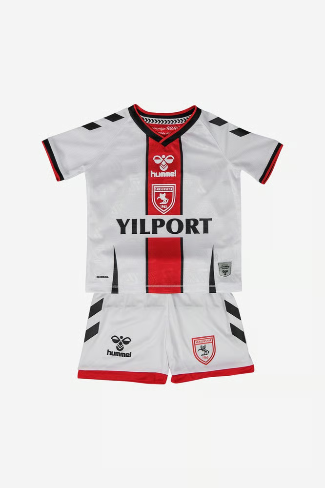Kinder Samsunspor 2024/25 Auswärtskit