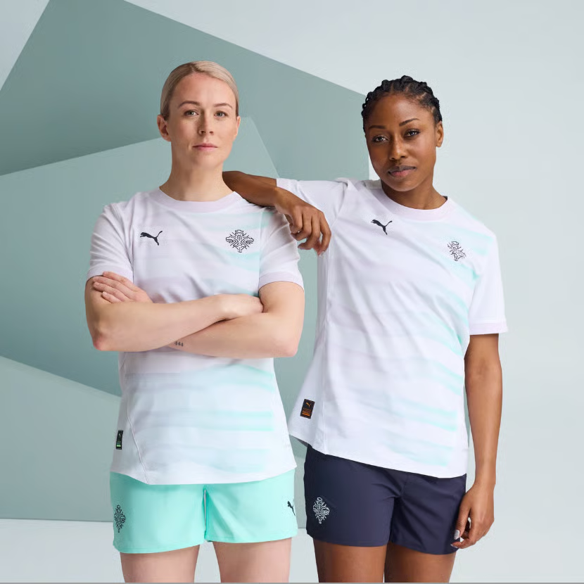 Damen Island 2025 Drittes Euro Trikot