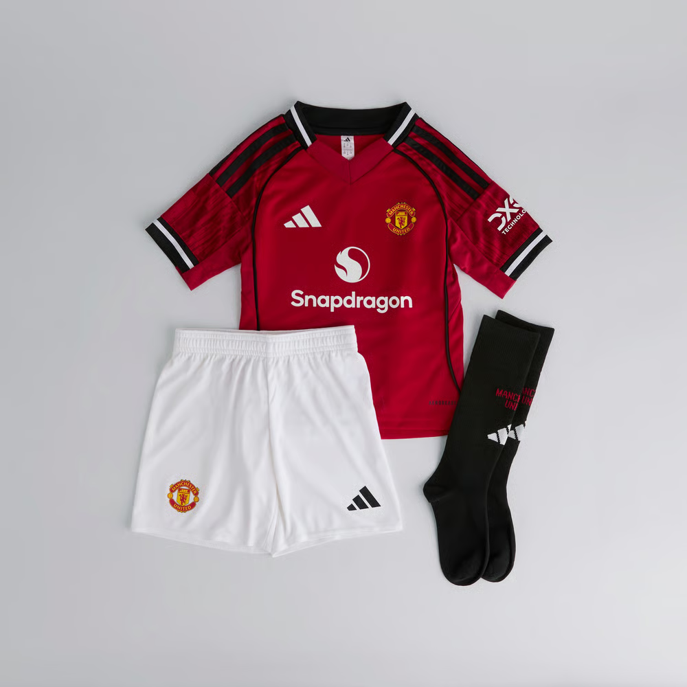 Kinder Manchester United 2025/26 Heimset