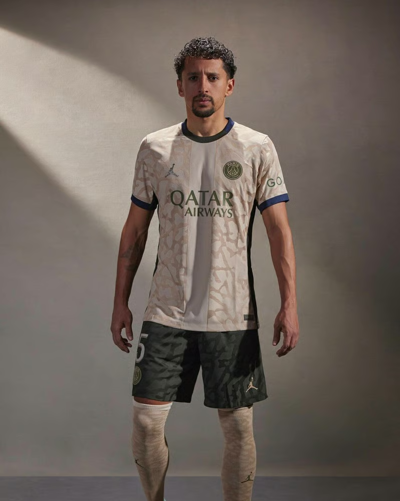 Herren PSG Vierte Shorts 23/24