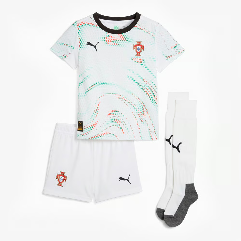 Kinder Portugal 2025 Auswärtskit