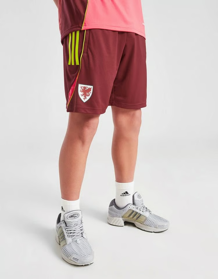 Kinder Wales 2025 Drittes Authentisches Training WEC Shorts